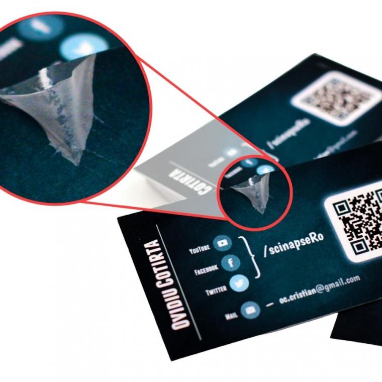 Cărți de vizită plastifiate/laminate