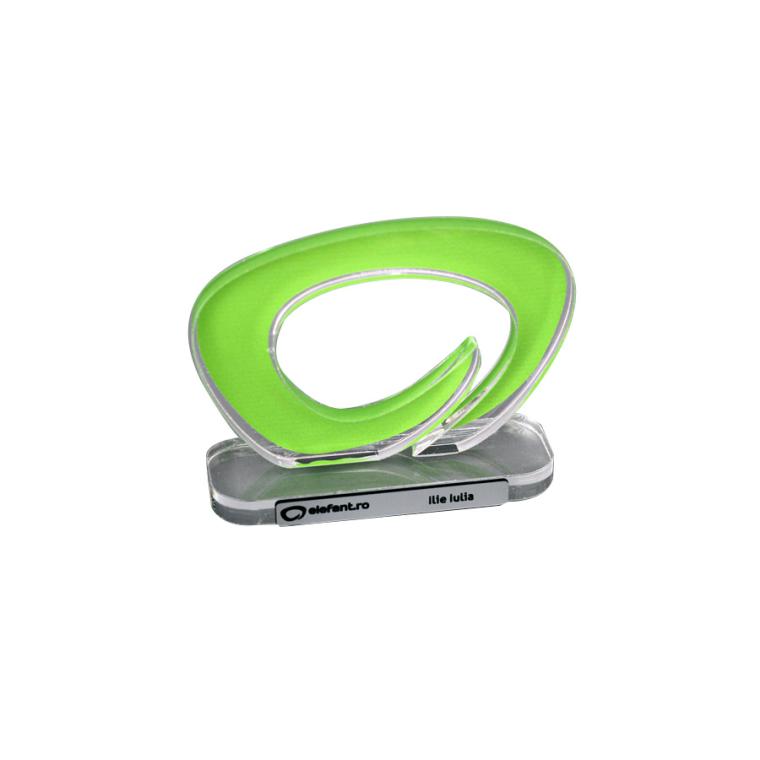 Trofee din acryl personalizate - forme custom