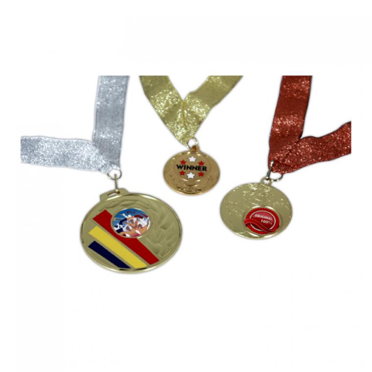 Medalii metalice personalizate 