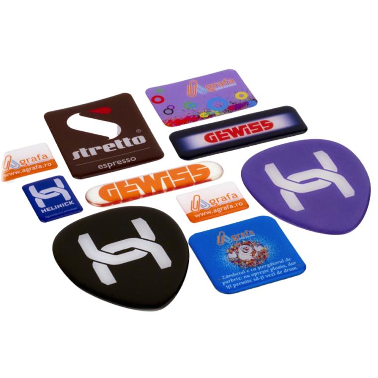 Stickere volumetrice cu rășină