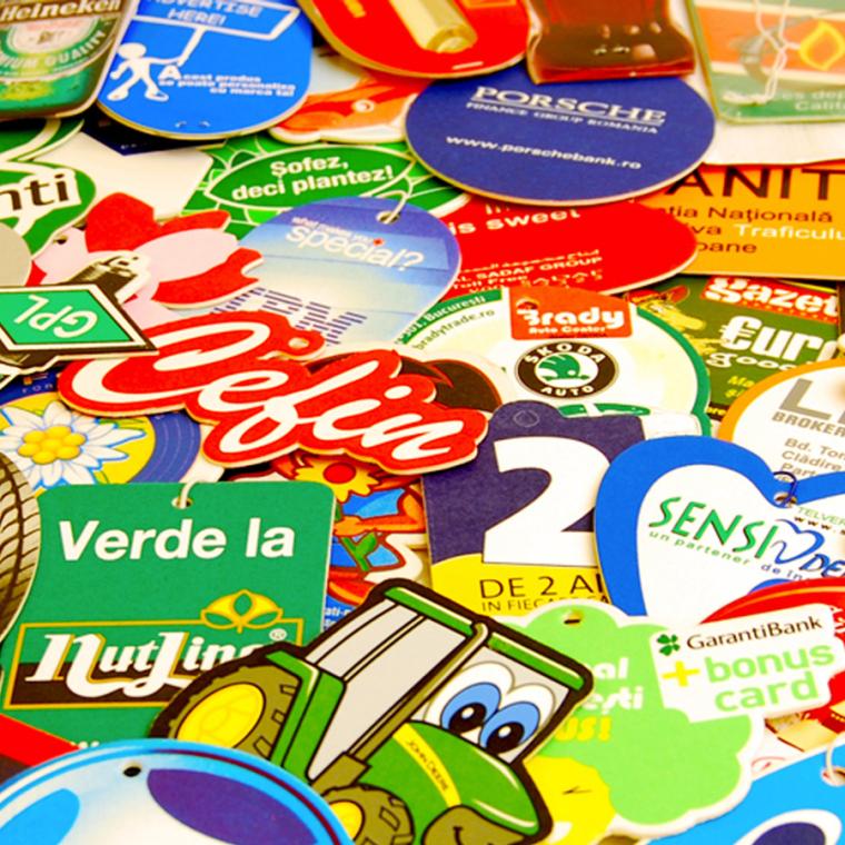 Odorizante auto din carton absorbant personalizate
