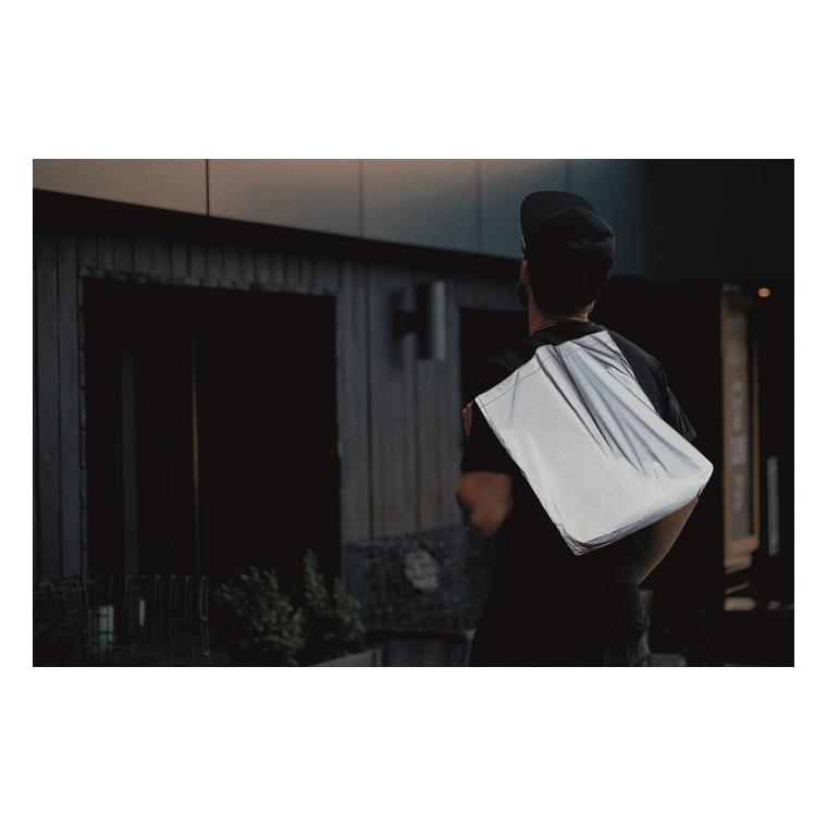 Geantă reflectorizantă VISI TOTE Argintiu mat