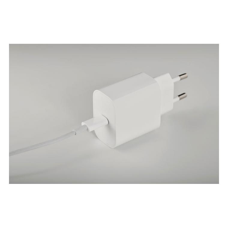 Adaptor USB 2 porturi 20W PLUGME Alb