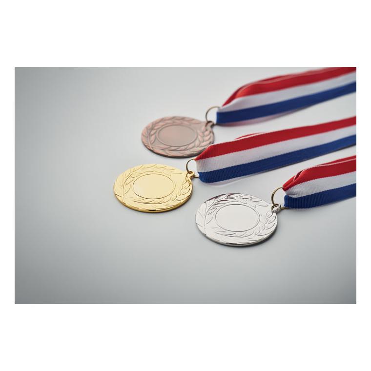 Medalie metalică diametru 5 cm WINNER Auriu