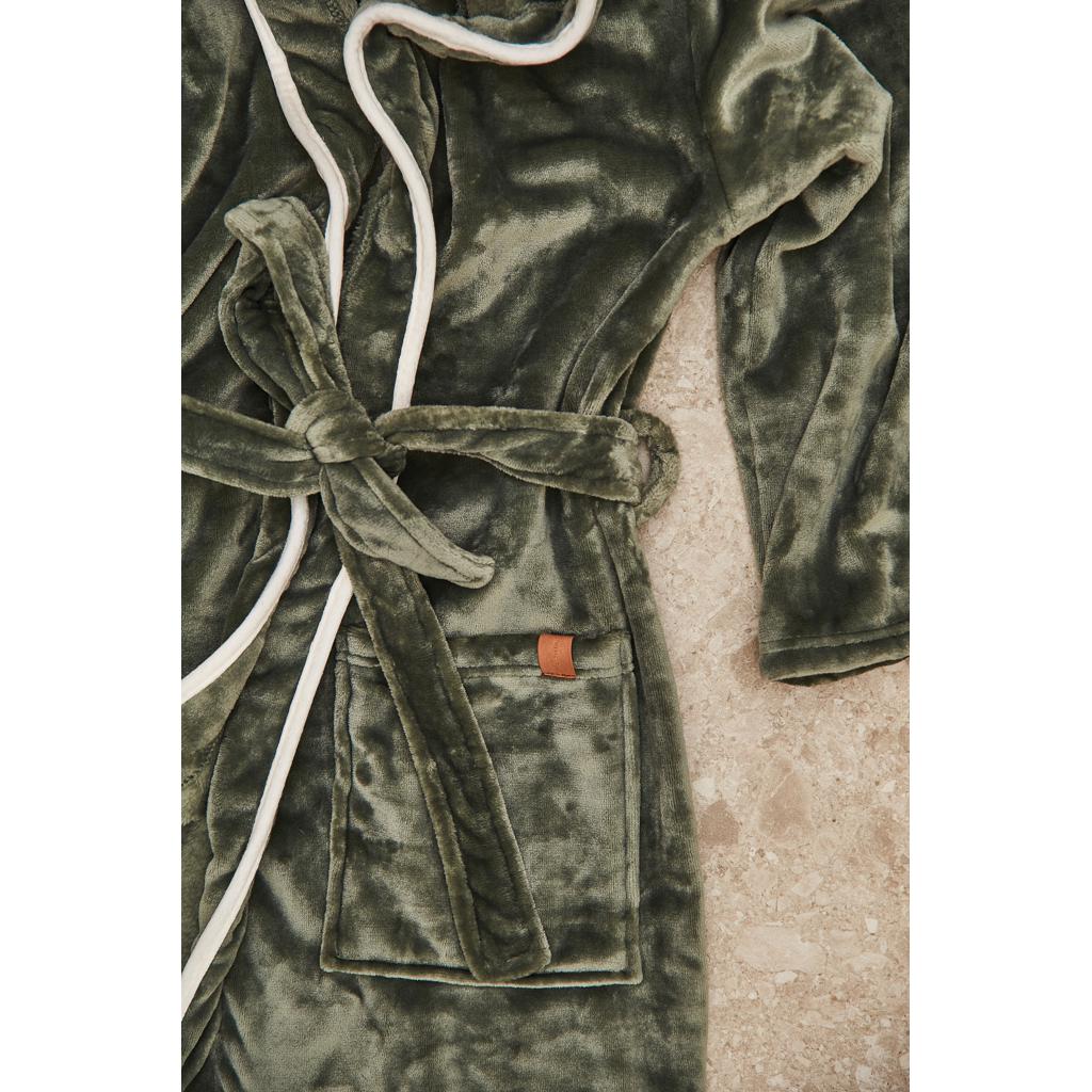 Halat de lux din pluș RPET, mărimea L-XL VINGA Louis green