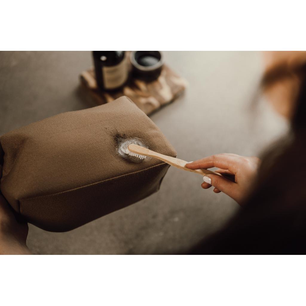 Geantă de toaletă din poliester reciclat RCS VINGA Sloane brown