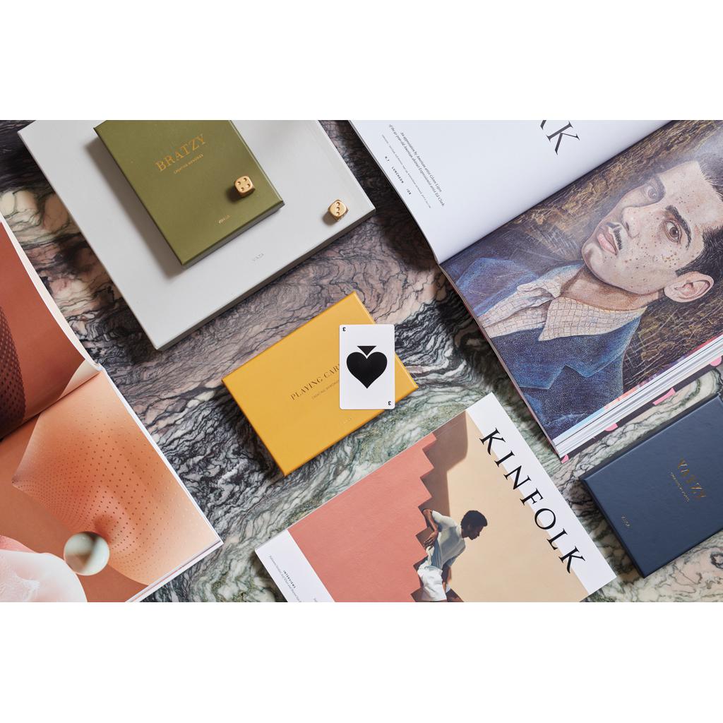 Joc de masă de cafea VINGA Bratzy green