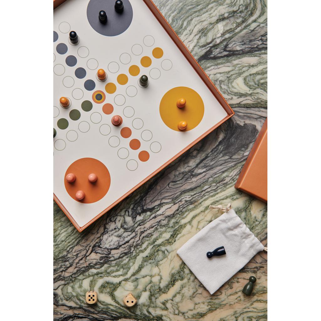 Joc de masă de cafea VINGA Ludo  brown