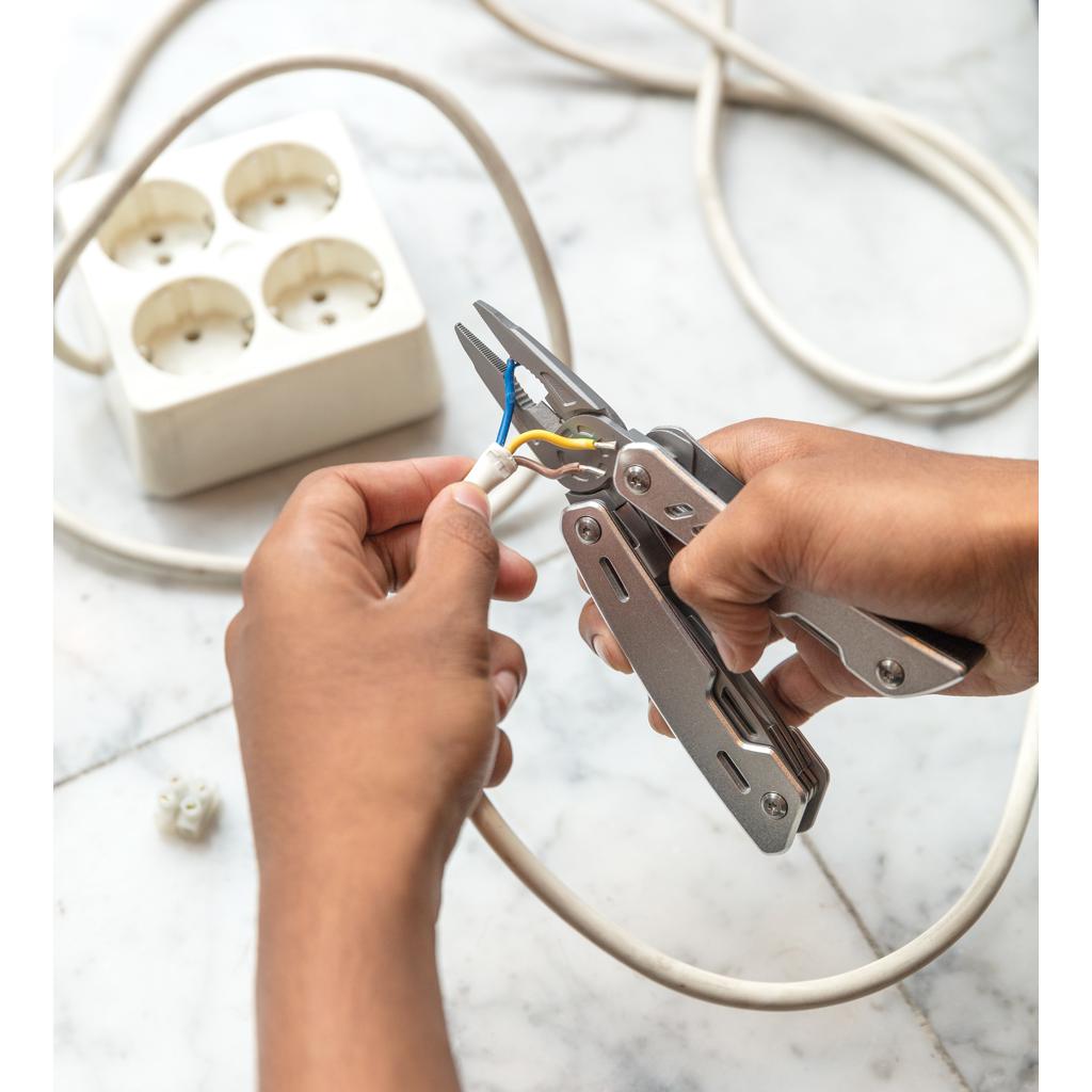 Unealtă multifuncțională solidă silver