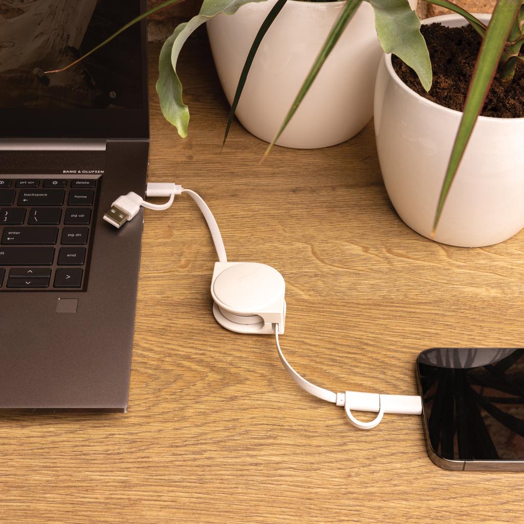 Cablu 6 în 1 din plastic reciclat RCS și TPE standard transparent