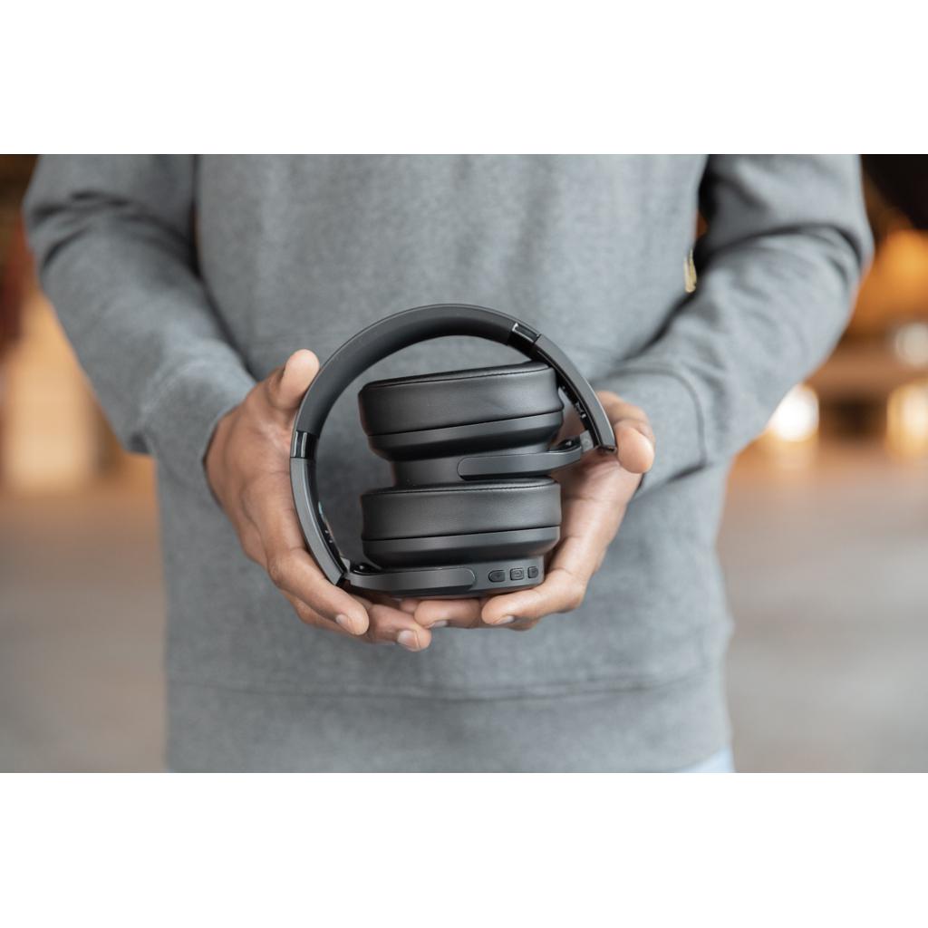 Căști din plastic reciclat RCS Palo Alto Urban Vitamin black