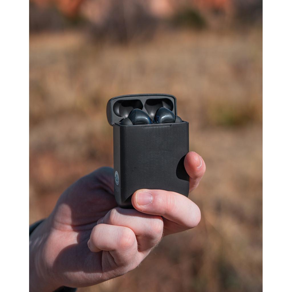 Căști cu încărcare solară din plastic reciclat certificat RCS Skywave black