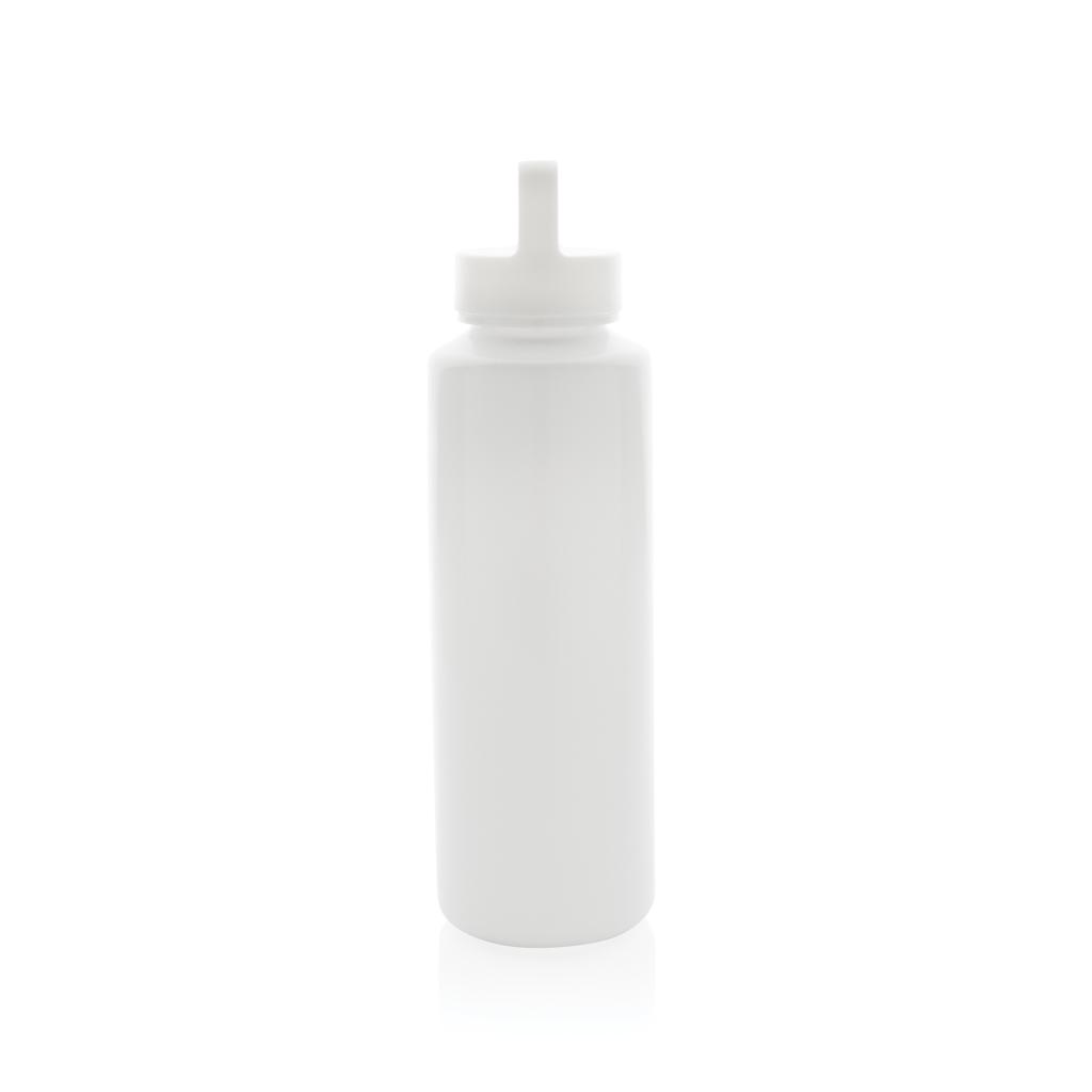 Sticlă de apă din PP reciclat, certificată RCS, cu mâner transparent