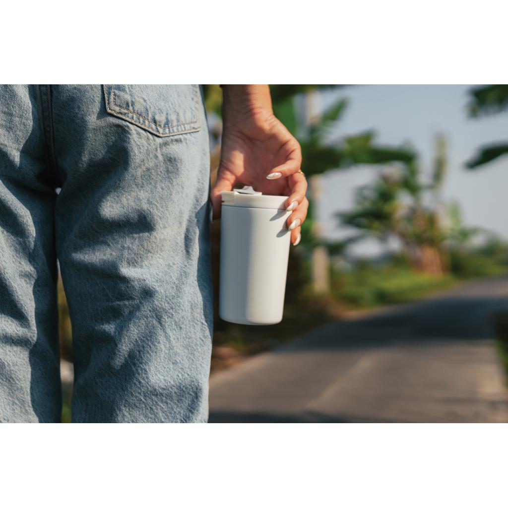 Cană termoizolantă etanșă cu pereți dubli RCS RSS, cu sistem de blocare transparent