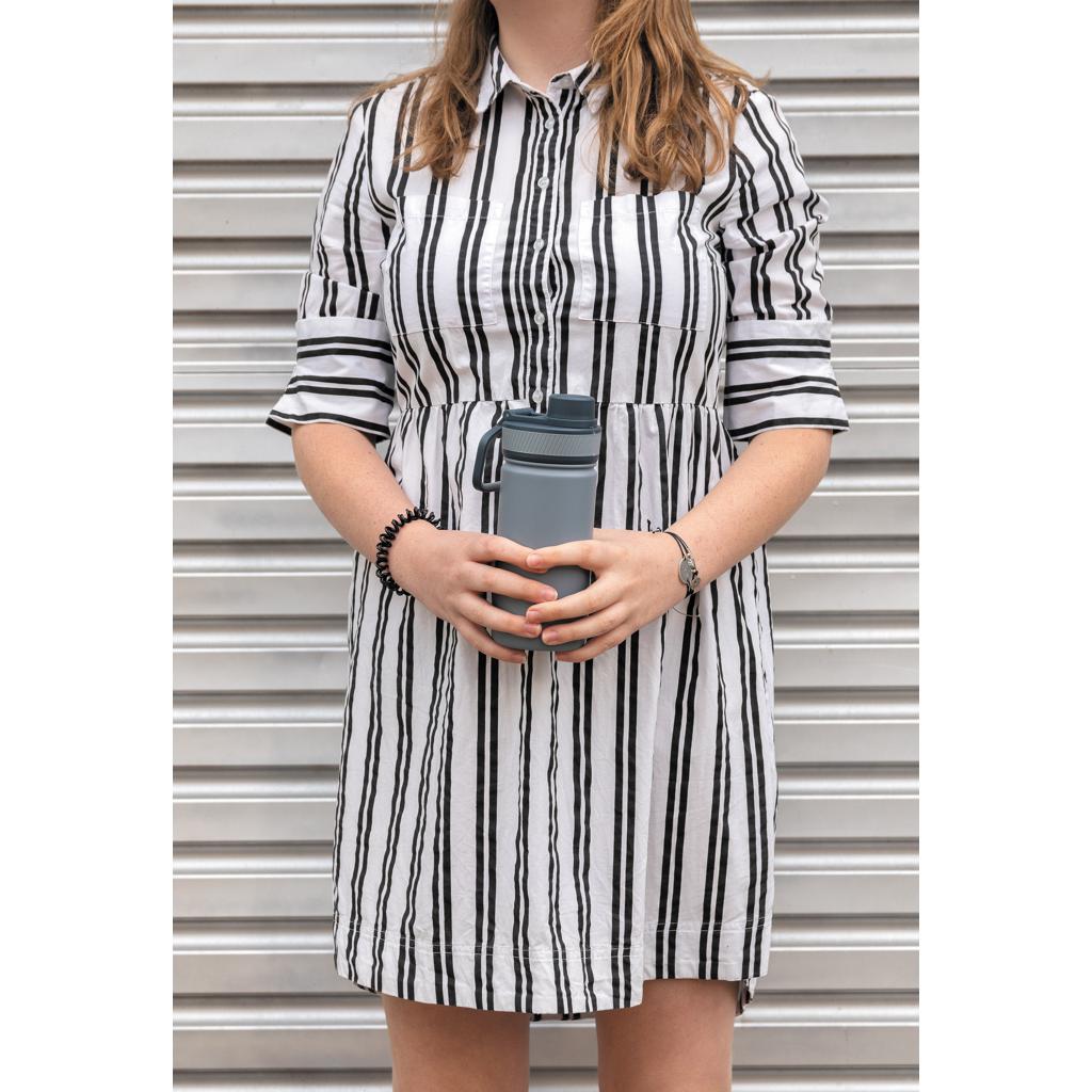 Sticlă termoizolantă din oțel inoxidabil cu capac sport, 550ml blue