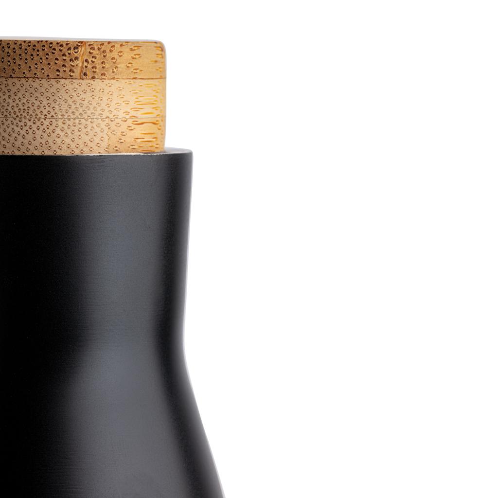 Sticlă termoizolantă etanșă cu capac din oțel Clima black