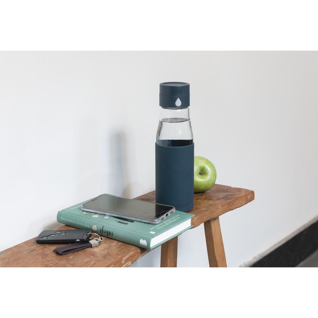 Sticlă din sticlă pentru monitorizarea hidratării, cu husă Ukiyo navy