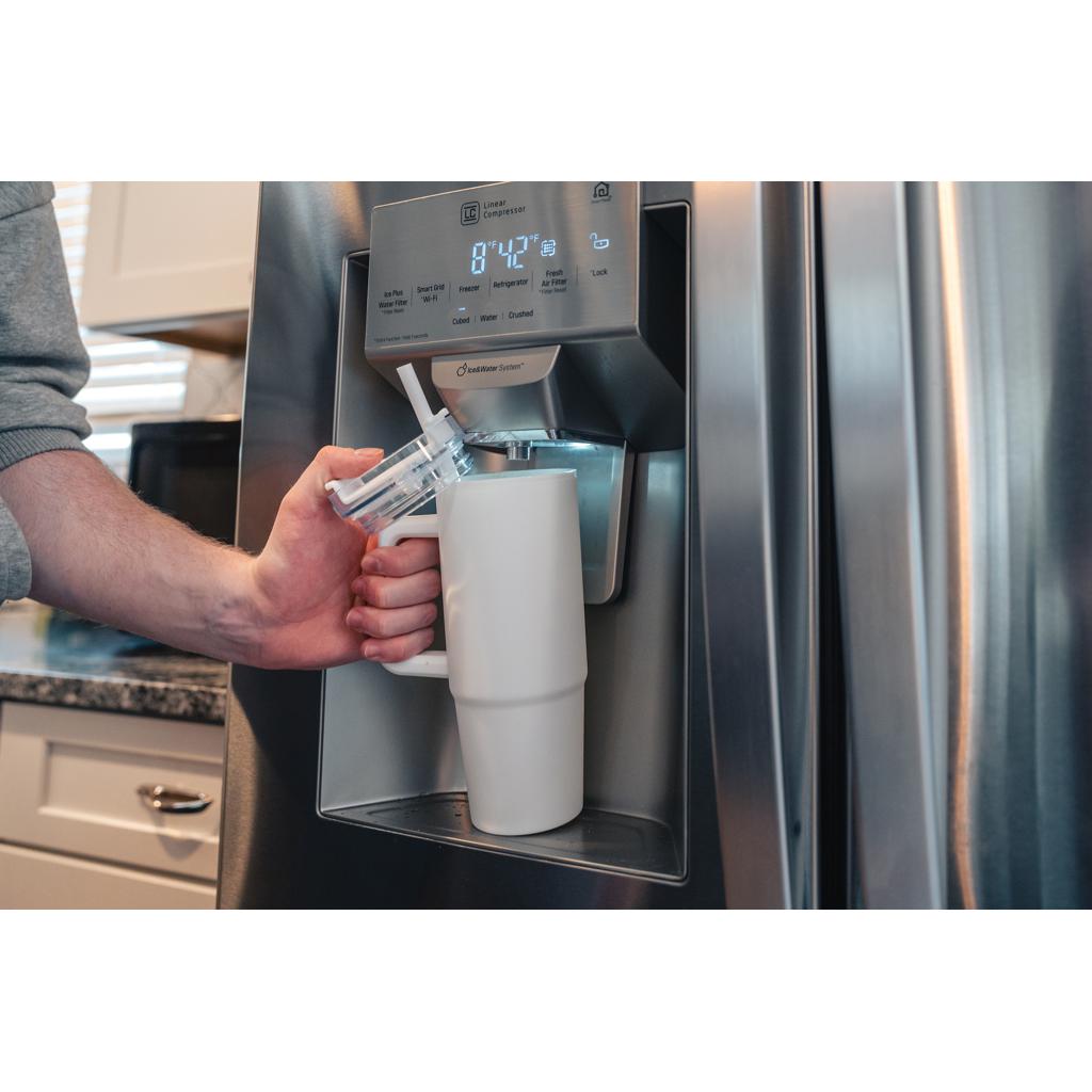 Pahar din plastic RCS cu mâner, 900ml Tana  transparent