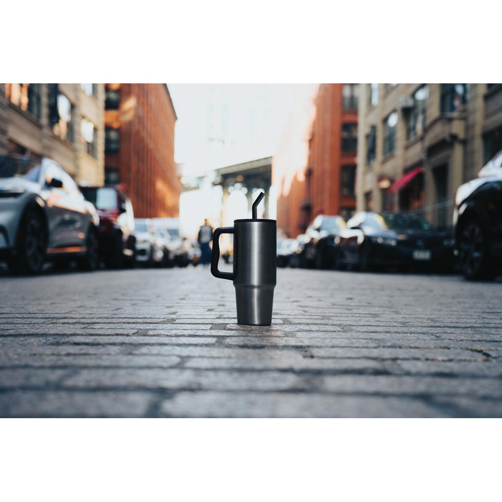 Pahar deluxe din oțel inoxidabil reciclat RCS, 900ml Embrace silver