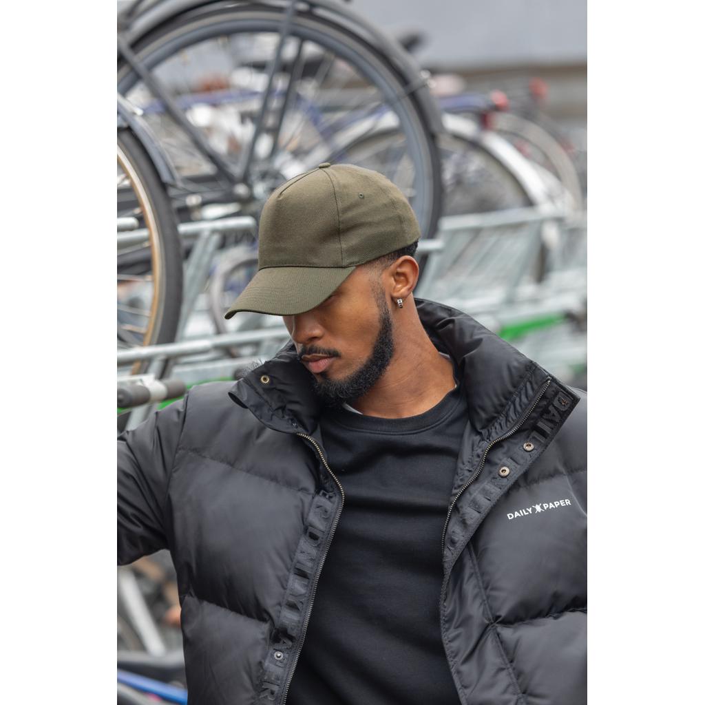 Șapcă cu 5 panouri din bumbac reciclat de 280gr, cu tracer AWARE™Impact green