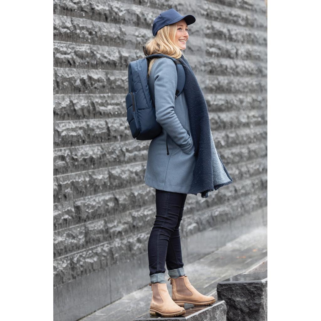 Șapcă cu 5 panouri din bumbac reciclat de 190gr, cu tracer AWARE™ Impact navy