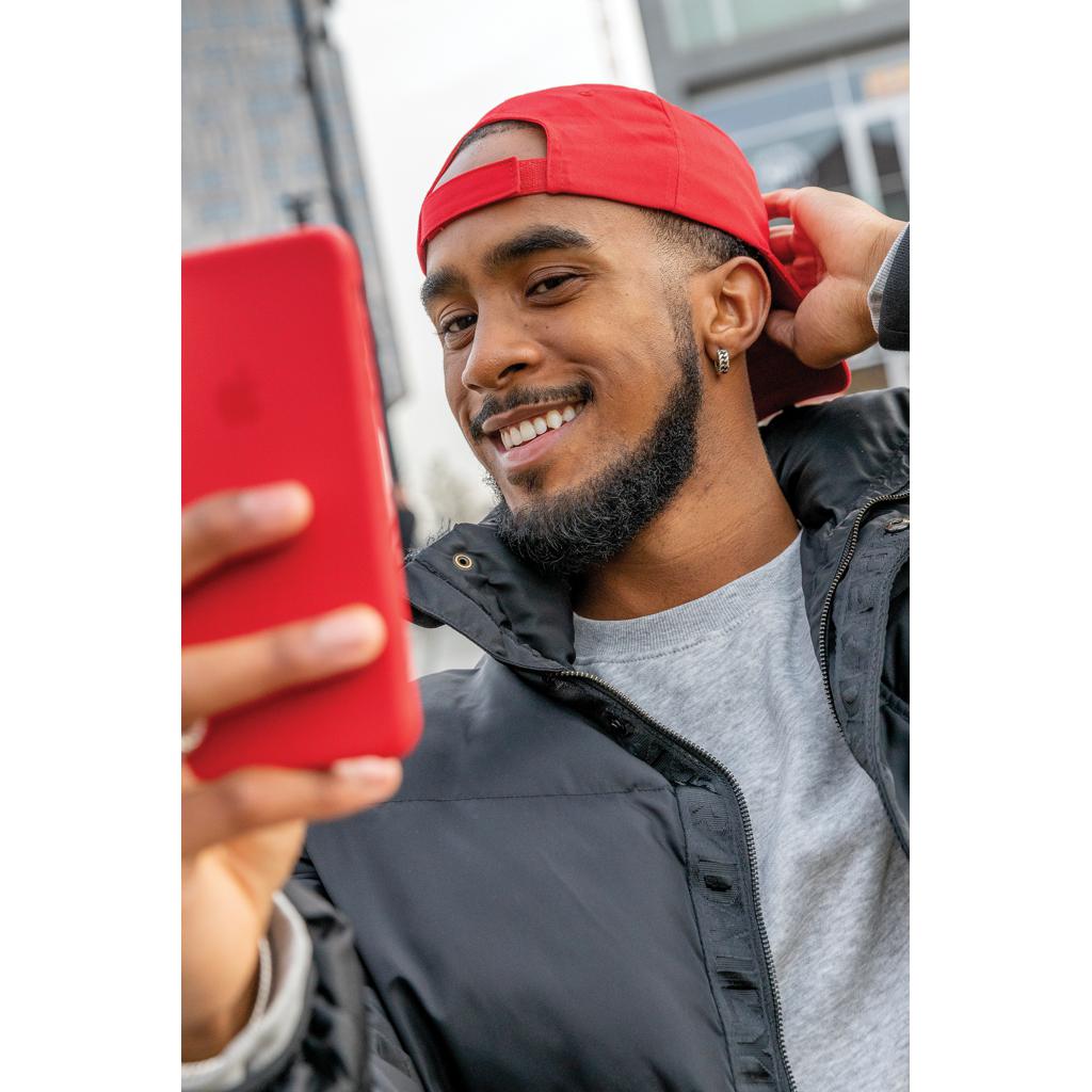 Șapcă cu 5 panouri din bumbac reciclat de 190gr, cu tracer AWARE™ Impact red