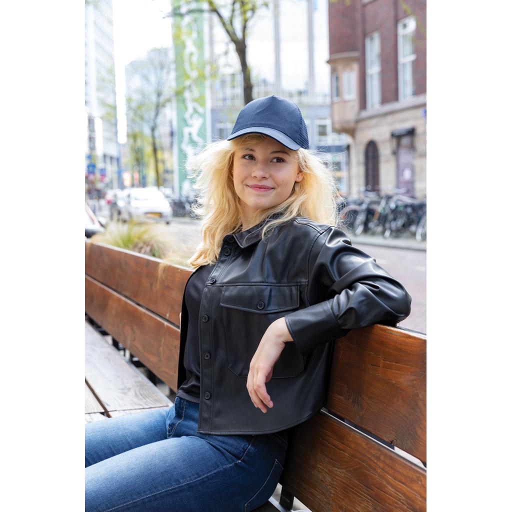 Șapcă trucker din bumbac reciclat periat cu 5 panouri, 190gr Impact AWARE™ navy