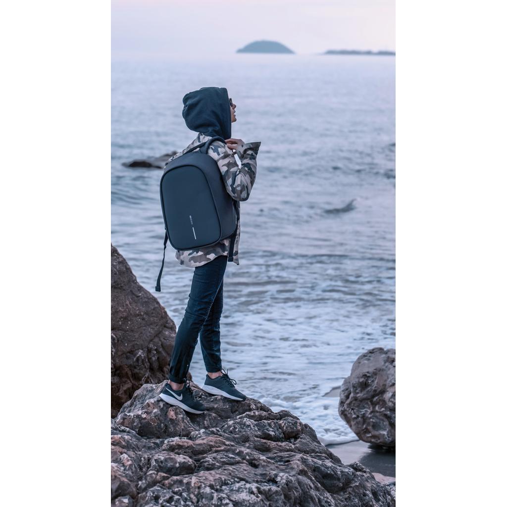 Rucsac anti-furt Bobby Hero Regular black