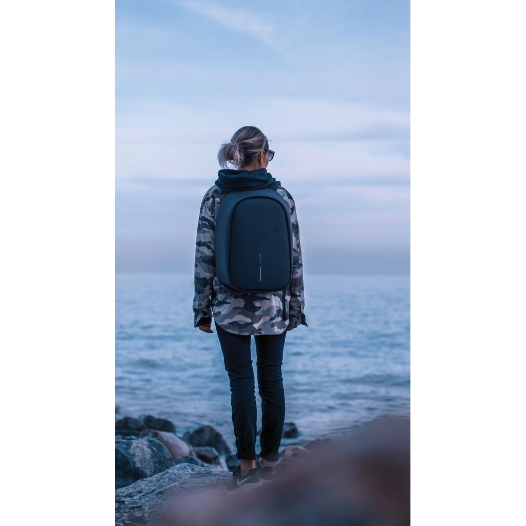 Rucsac anti-furt Bobby Hero Regular black