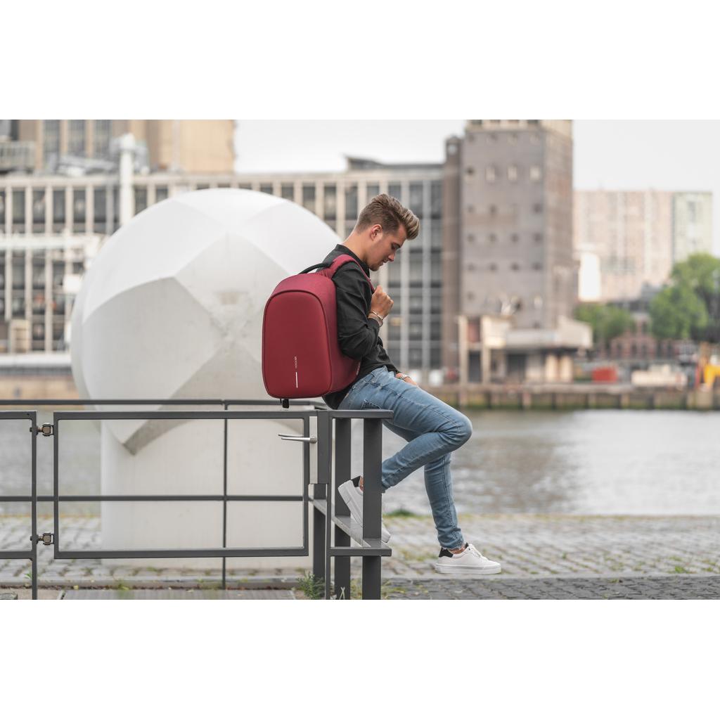 Rucsac anti-furt Bobby Hero Regular red