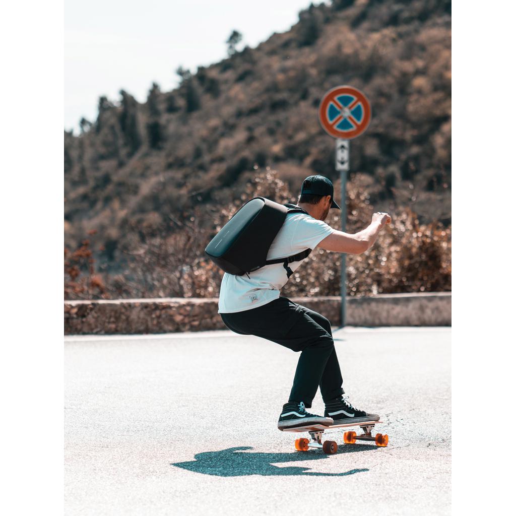 Rucsac anti-furt Bobby Hero Small black