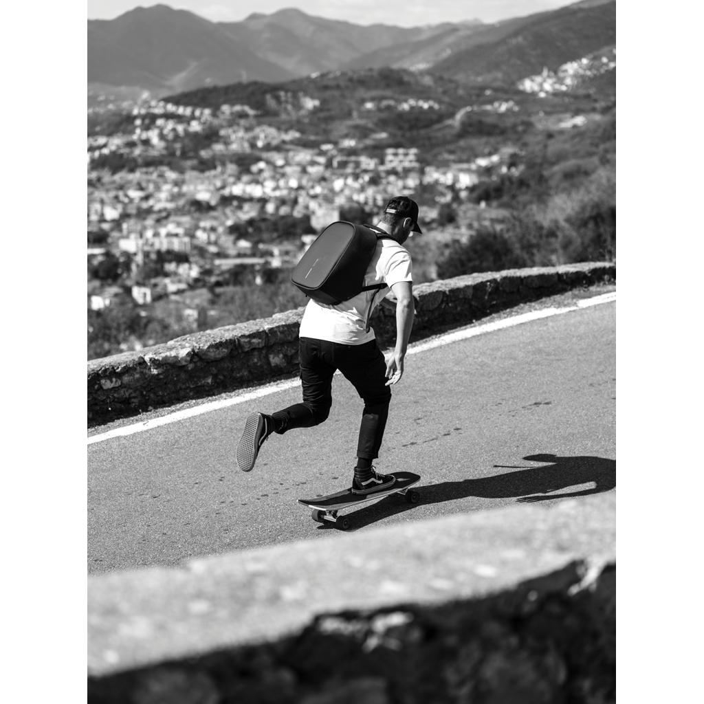 Rucsac anti-furt Bobby Hero Small black