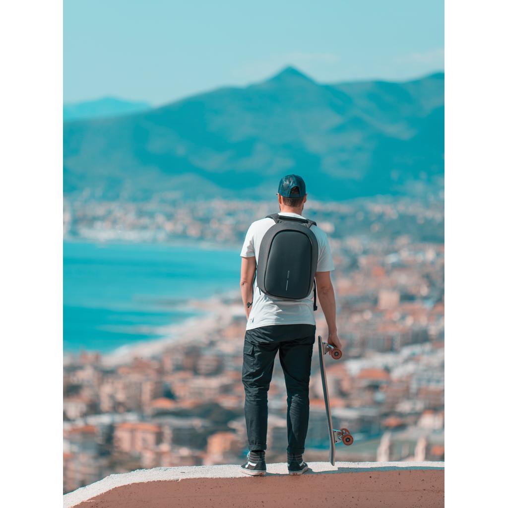 Rucsac anti-furt Bobby Hero Small black