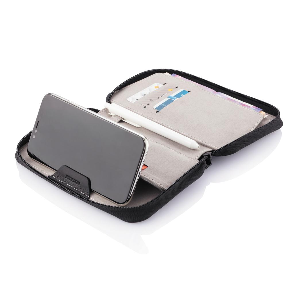 Suport pentru pașaport black