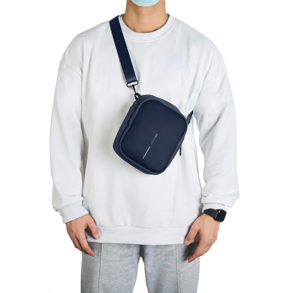 Boxy Sling navy