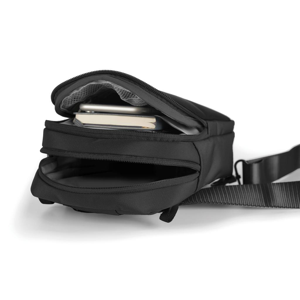 Boxy Sling black