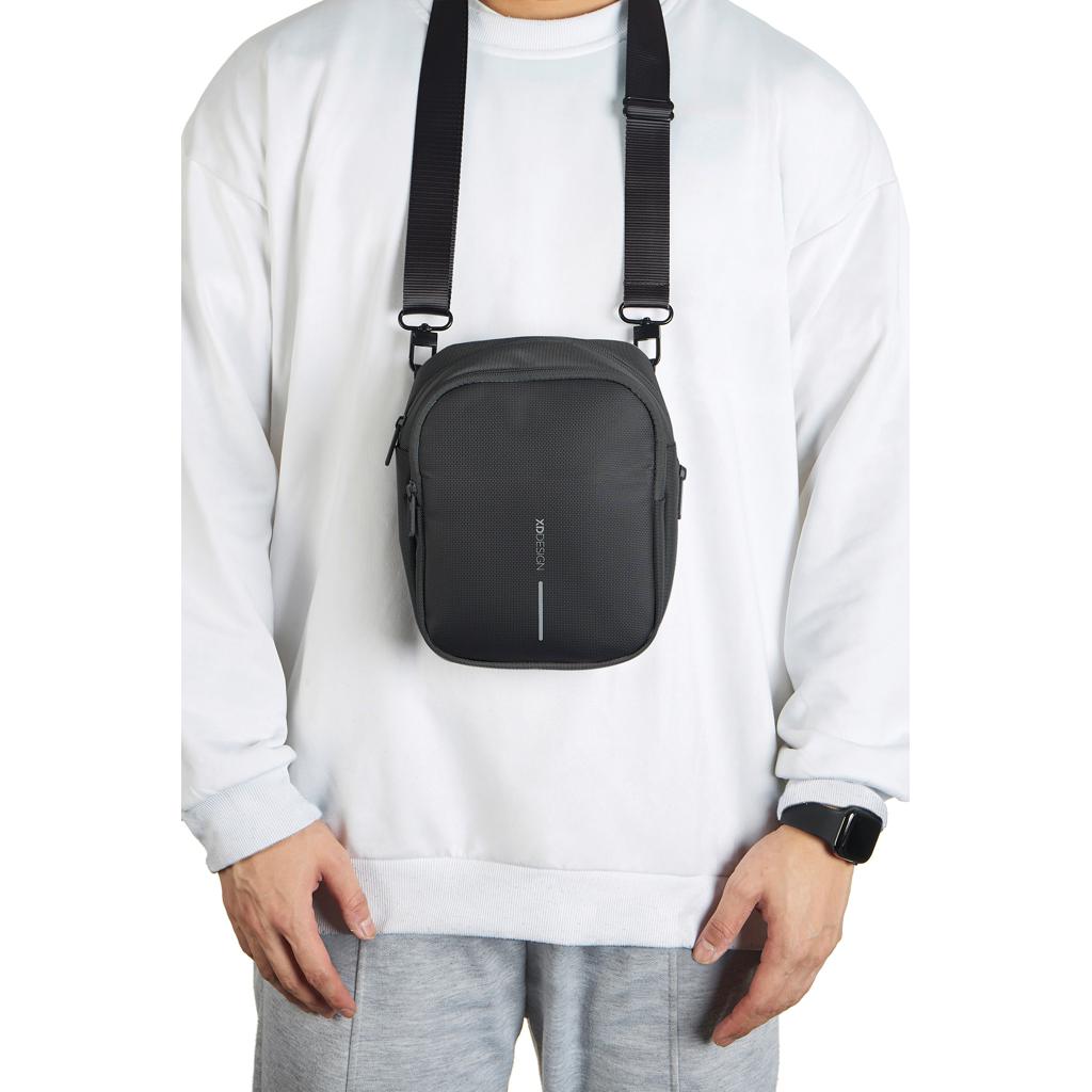 Boxy Sling black