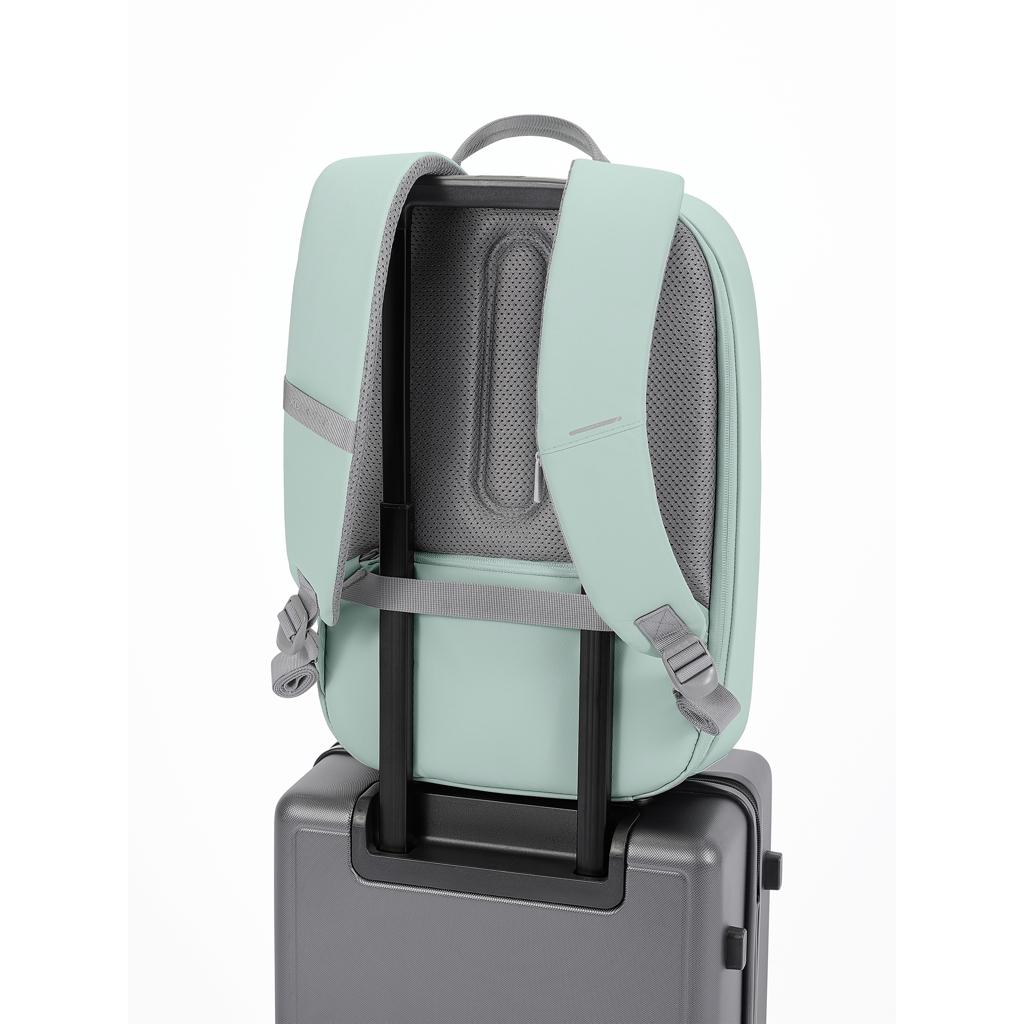 Bobby Edge iceberg green