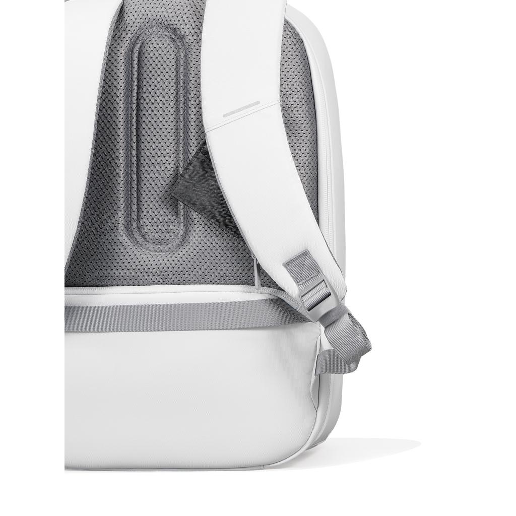 Bobby Edge off white