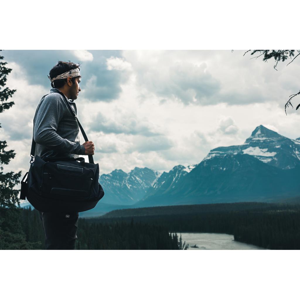 Geantă de weekend  Voyager Swiss Peak AWARE™ RPET black