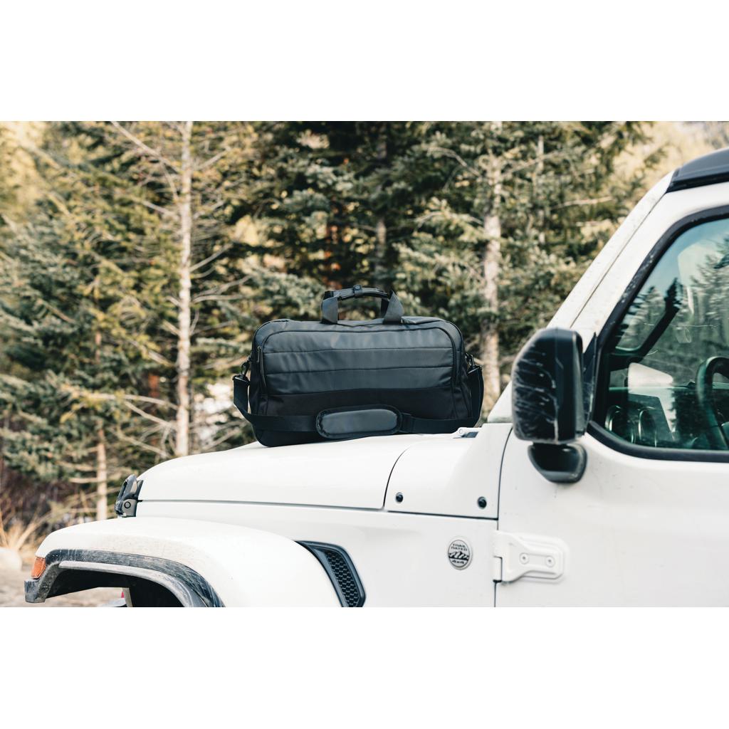 Geantă de weekend duffel Armond AWARE™ RPET black