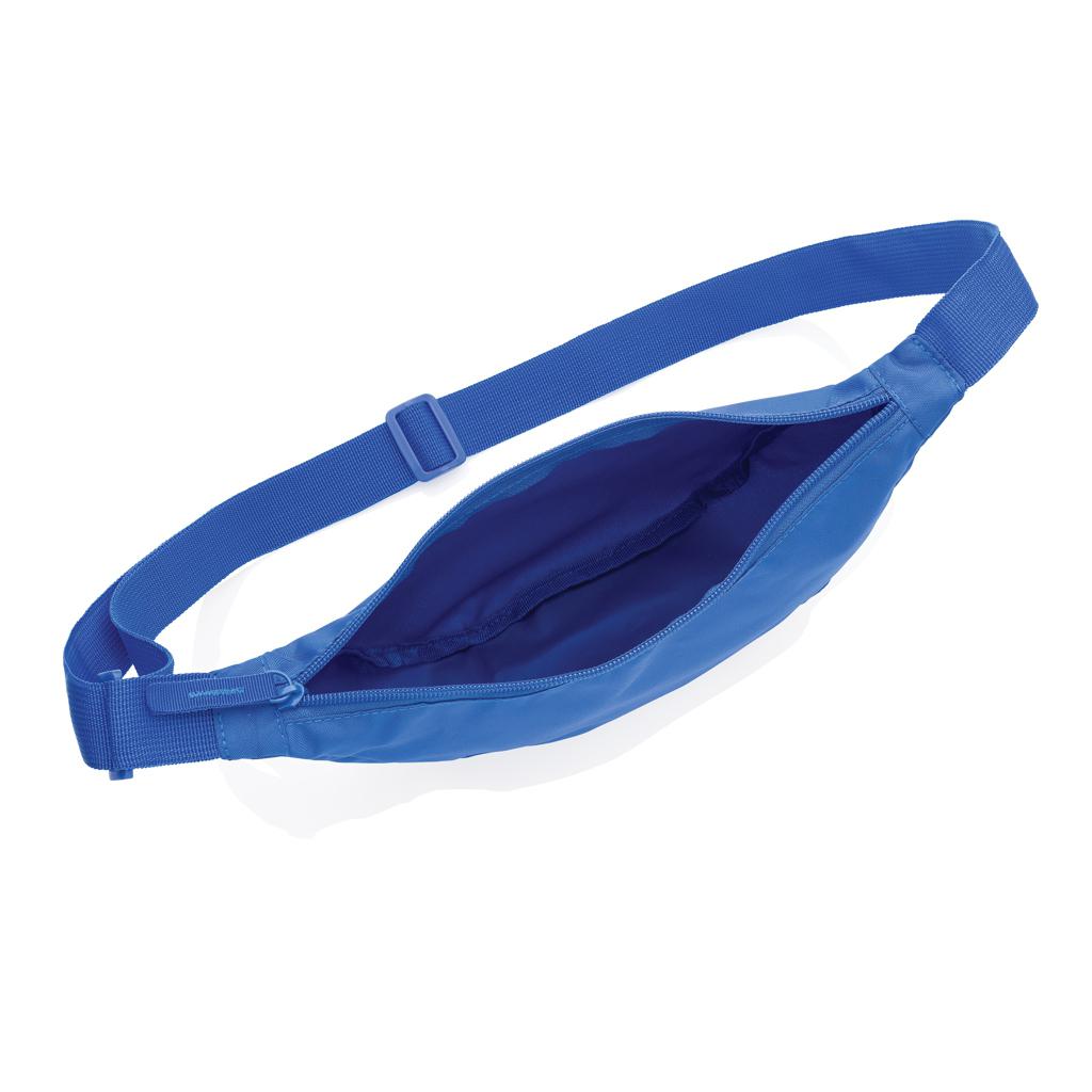 Geantă tip sling în formă de semilună Crescent AWARE™ RPET royal blue
