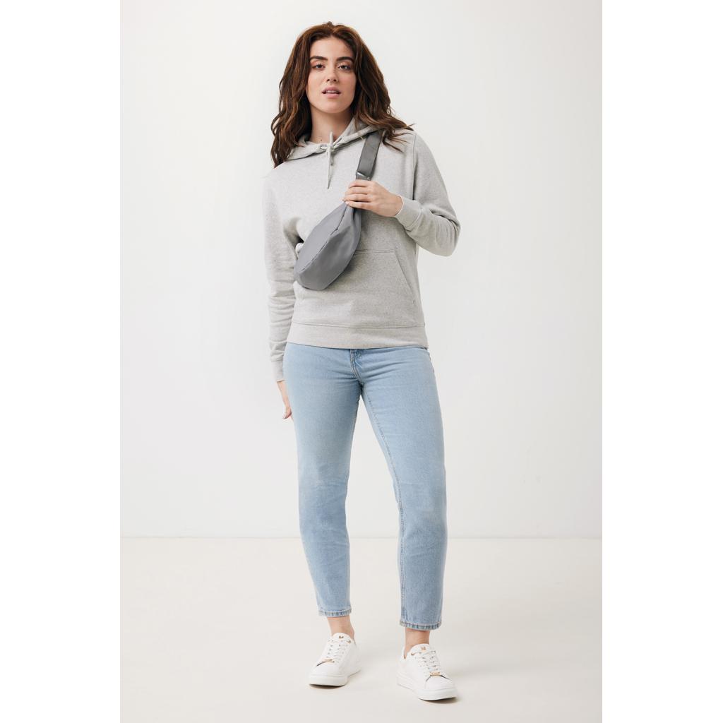 Geantă tip sling în formă de semilună Crescent AWARE™ RPET silver grey