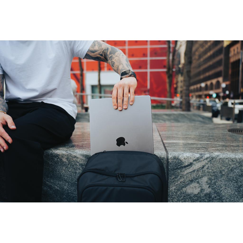 Rucsac deluxe pentru laptop de 15.6 inch Armond AWARE™ RPET black