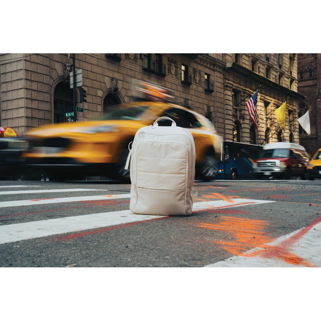 Rucsac deluxe pentru laptop de 15.6 inch Armond AWARE™ RPET beige