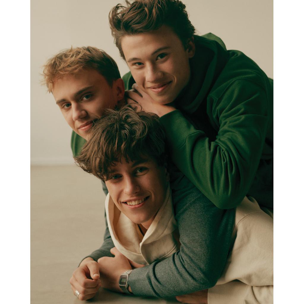 Hanorac relaxat din bumbac reciclat Iqoniq Yoho forest green L