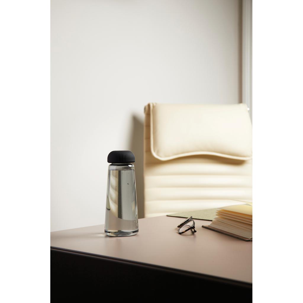 Sticlă din PET reciclat  RCS, 575 ML VINGA Erie black