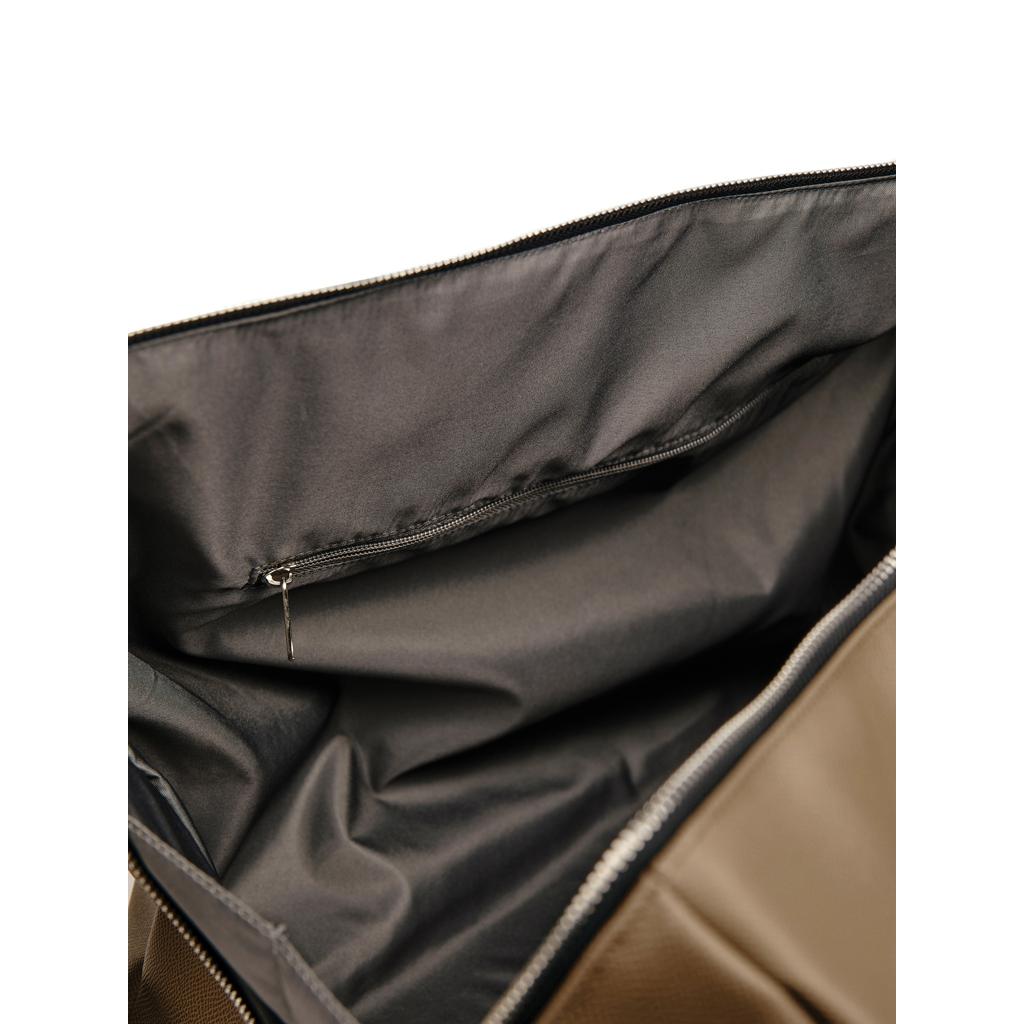 Geantă de weekend din PU reciclat, certificat RCS VINGA Bermond brown