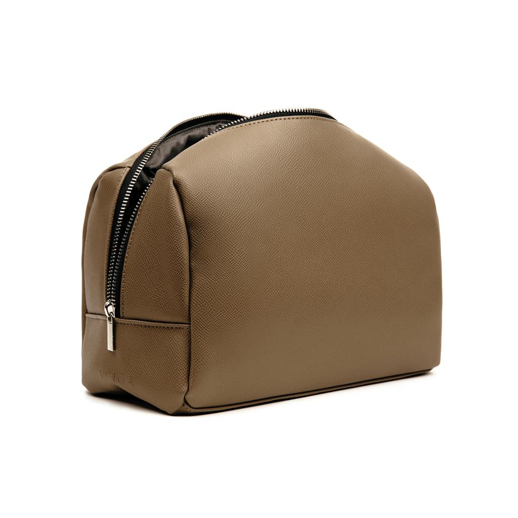 Geantă de toaletă din PU reciclat certificat RCS VINGA Bermond brown