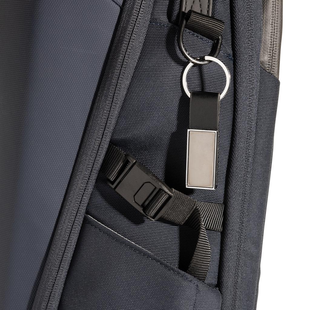 Luxury PU keychain RCS recycled zinc alloy black